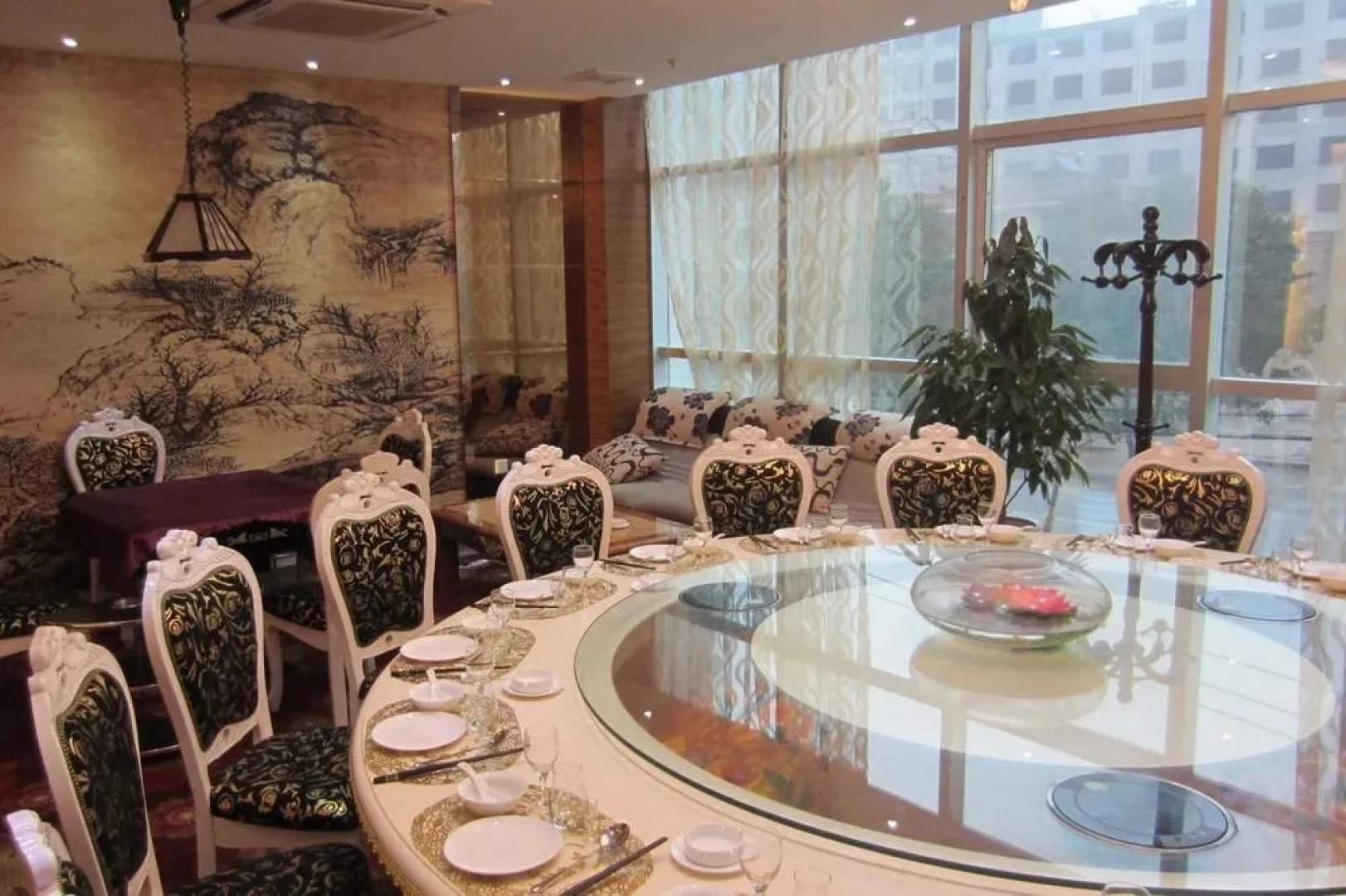 Xianning Yining Hotel