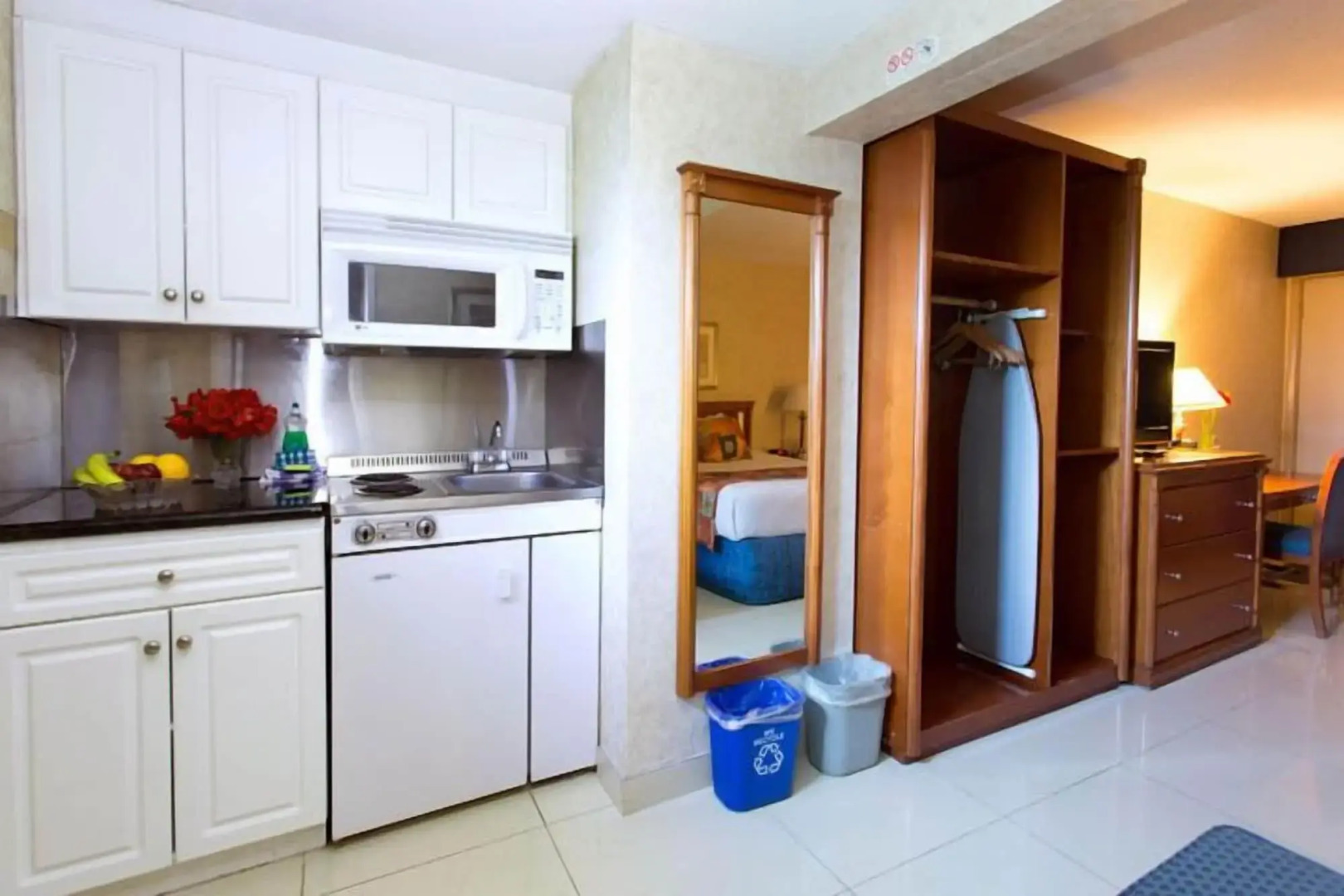 North Vancouver Hotel