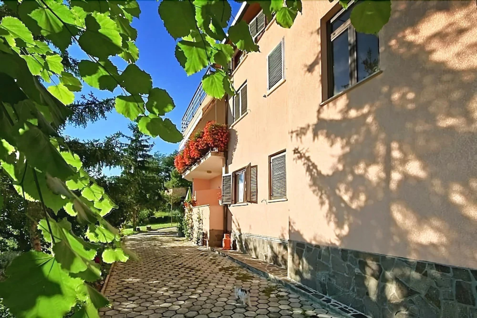 Two-Bedroom Apartment in Pomjan