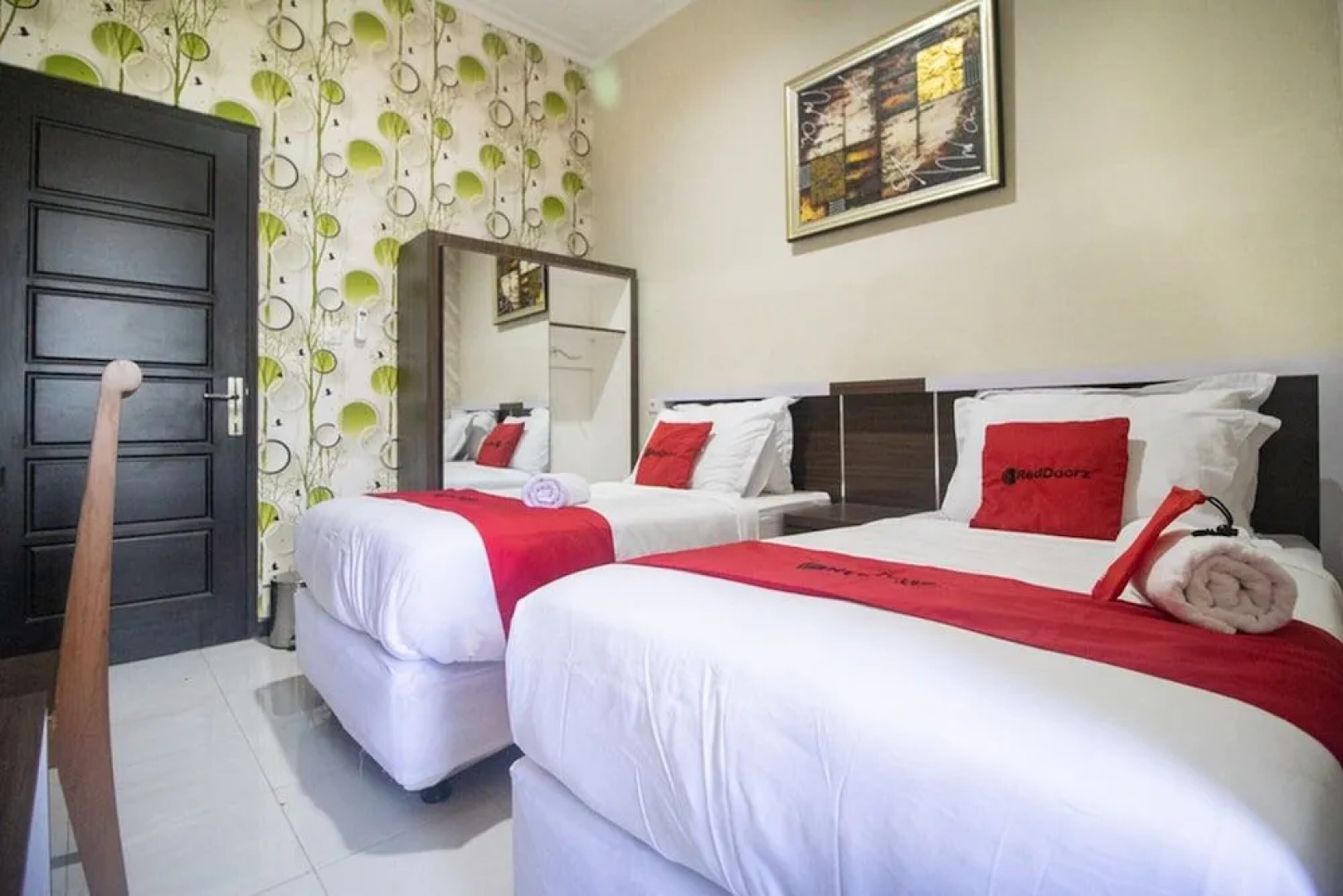 RedDoorz Syariah @ Hotel 91 Jember