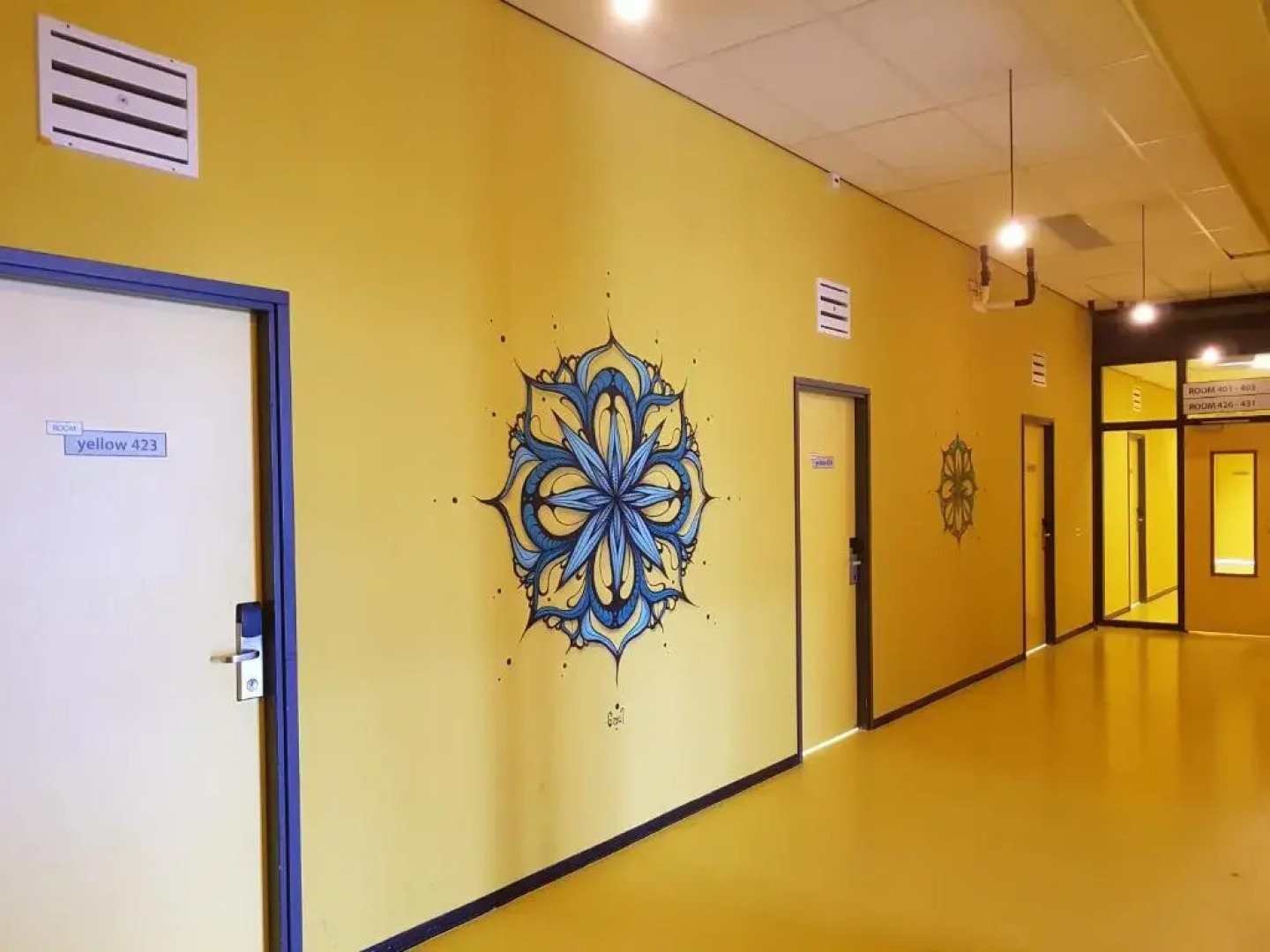 WOW Hostel Amsterdam