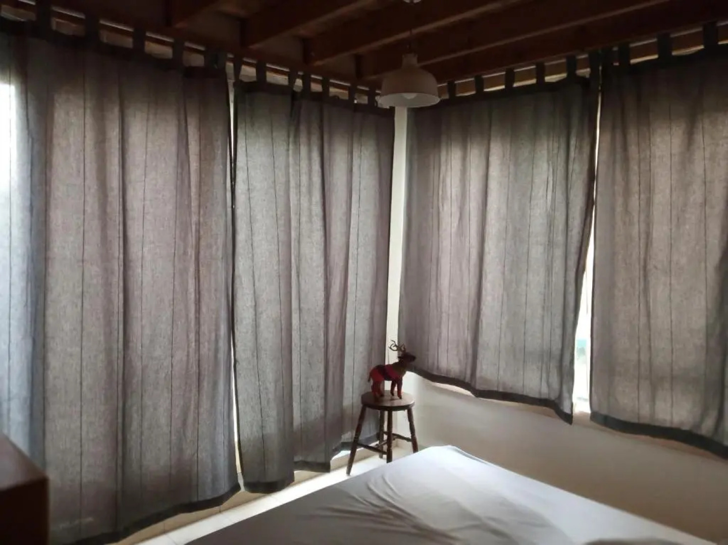 The House In The Oaks הבית באלונים