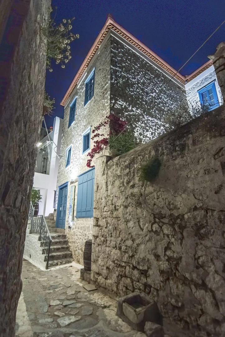 PortaDelMare Deluxe Suites