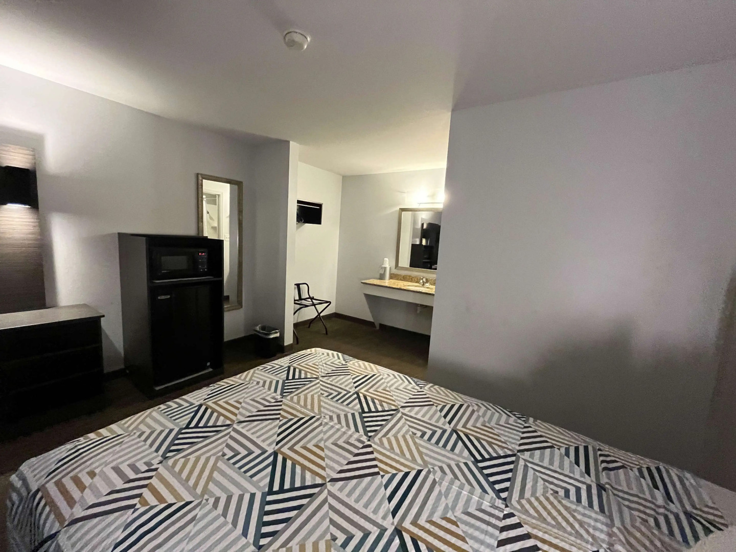 Motel 6 Junction, Texas - Llano River