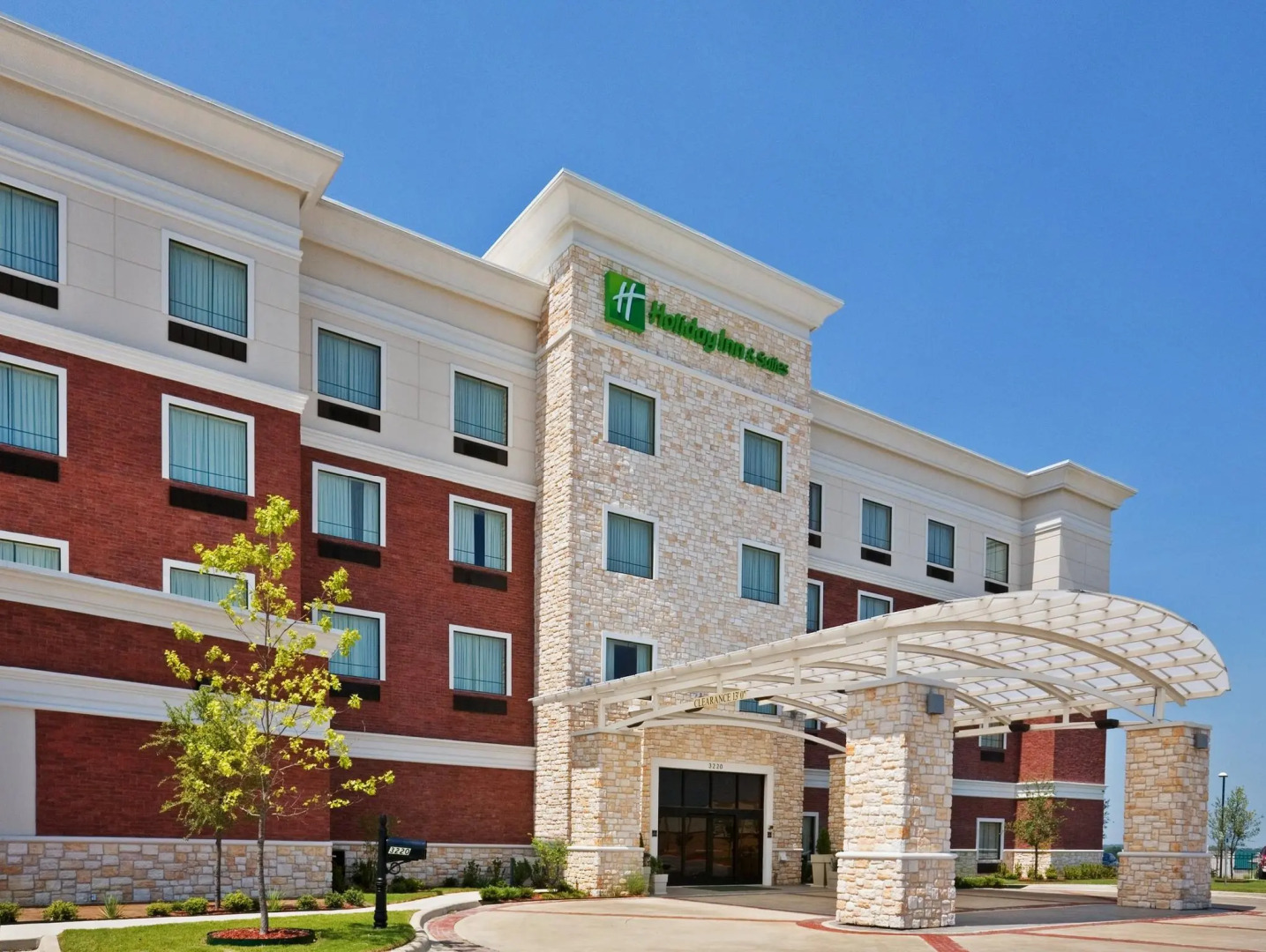 Holiday Inn & Suites McKinney - N Allen by IHG