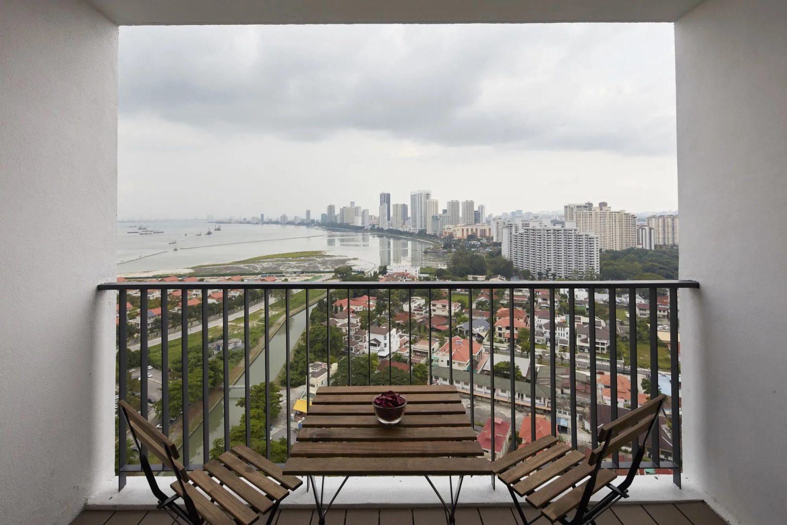 The Landmark Studio Suite