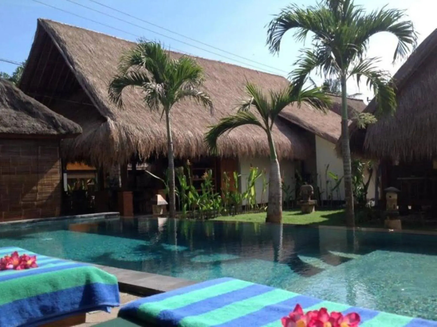 TS Hut Lembongan