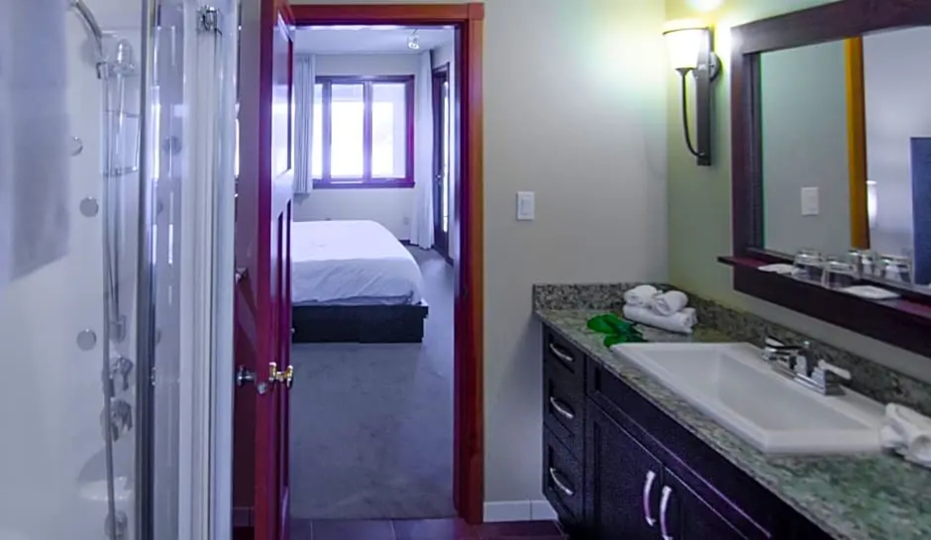 Galiano Oceanfront Inn & Spa