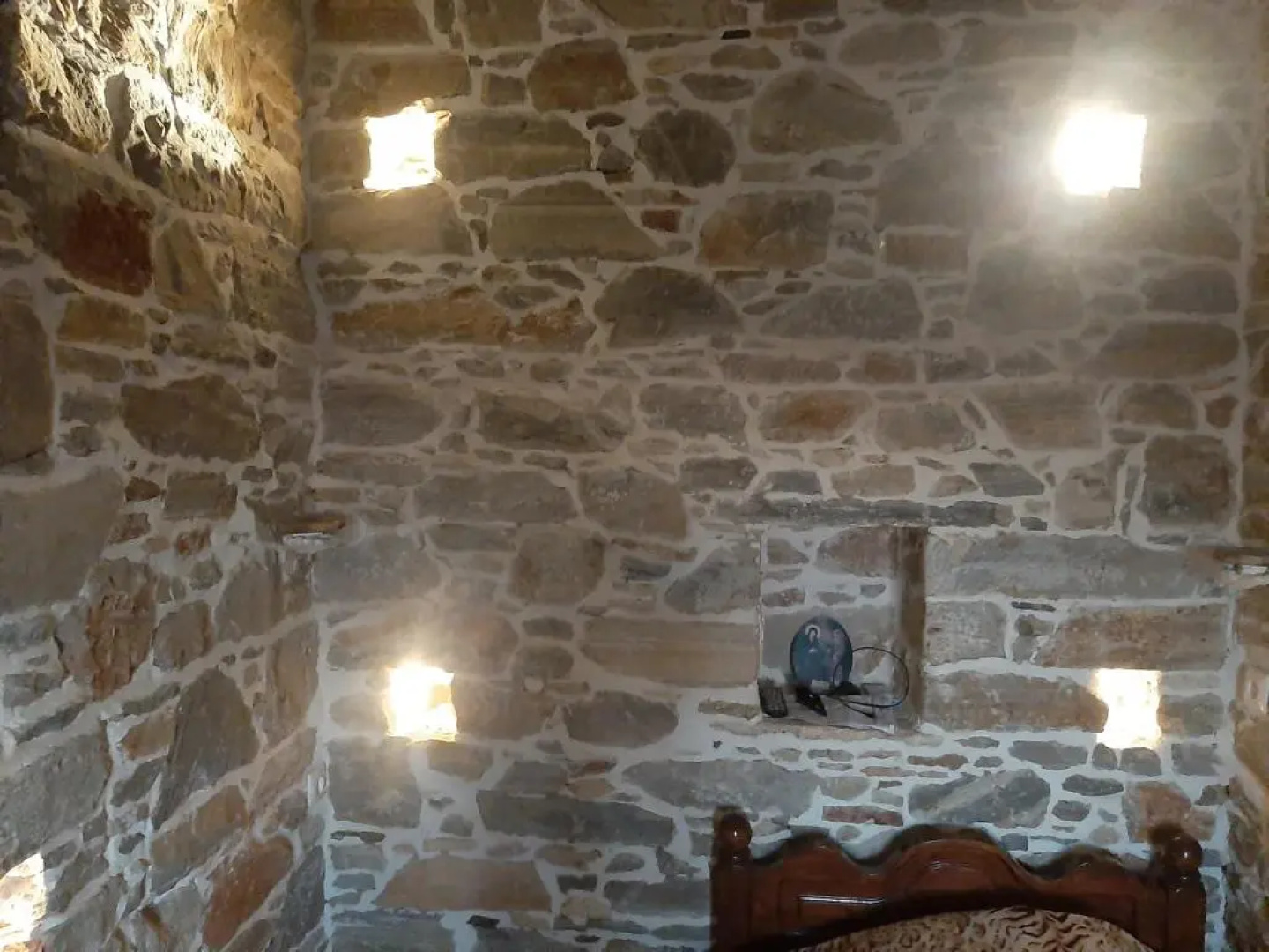 "Fasolas square house" is located 30 stairs up from the main road and it is in the old market "fasolas" and next to the museums