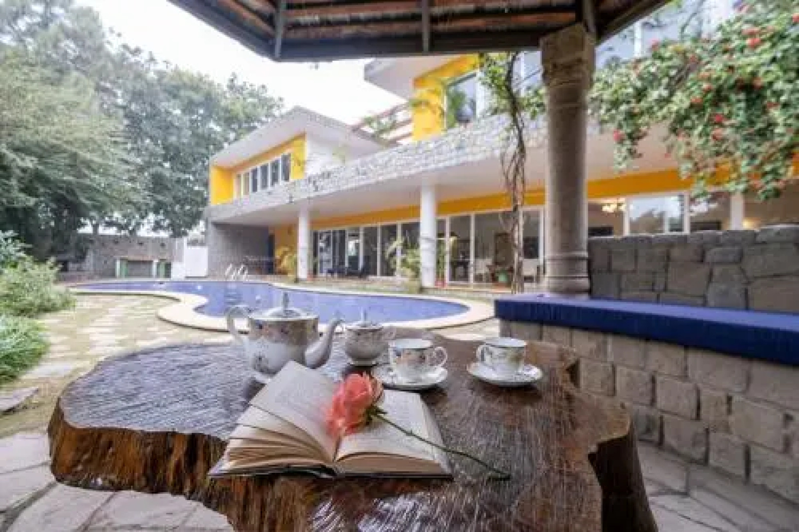 The Hideout by Vista Rooms