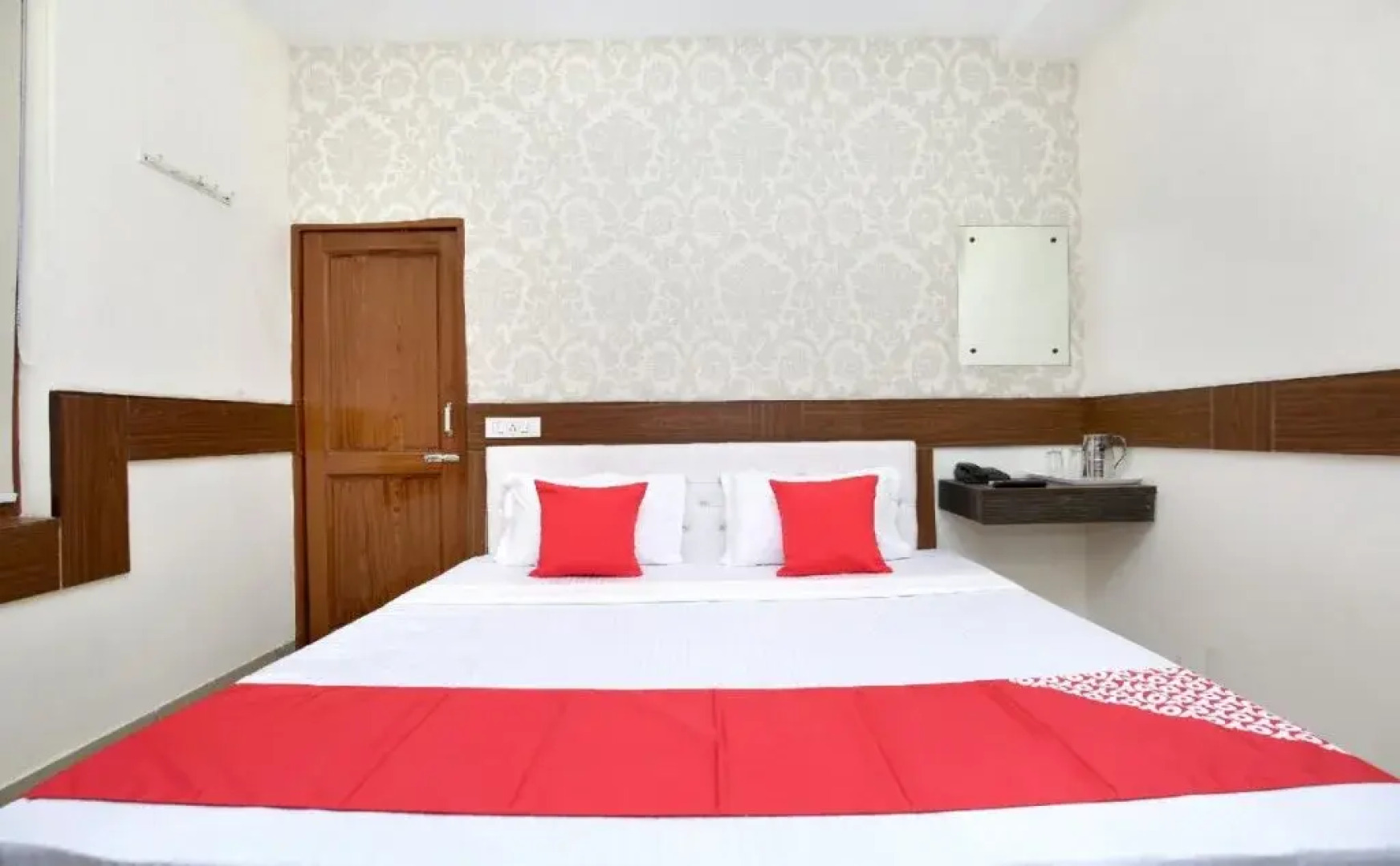 Oyo 18709 Hotel Yatri Niwas