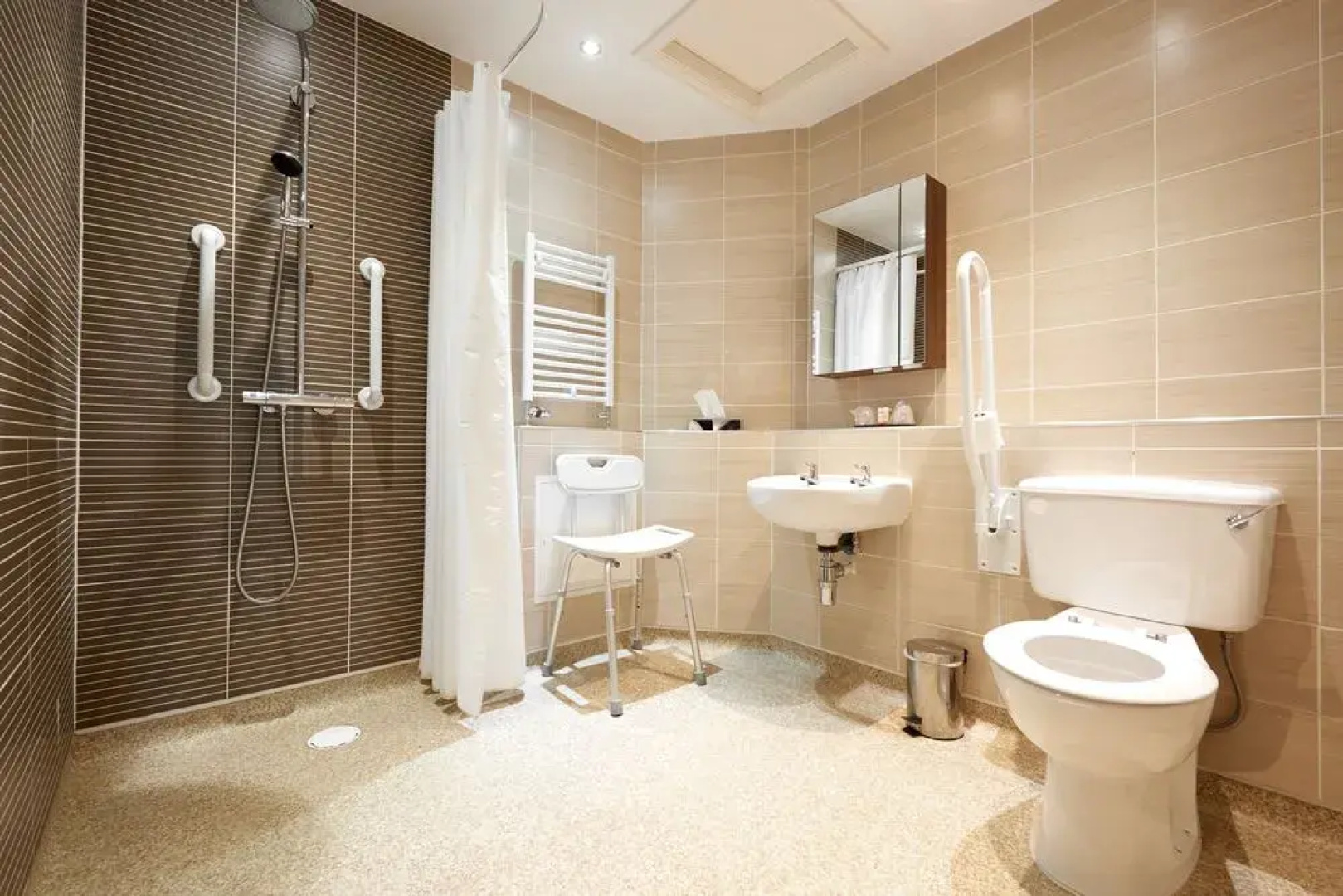 The Hillcrest Hotel, Sure Hotel Collection by Best Western
