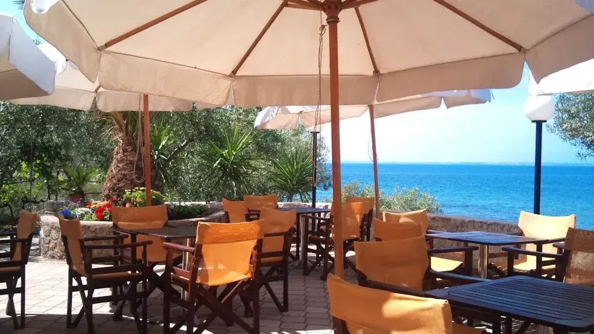 Maistrali Beach Studios