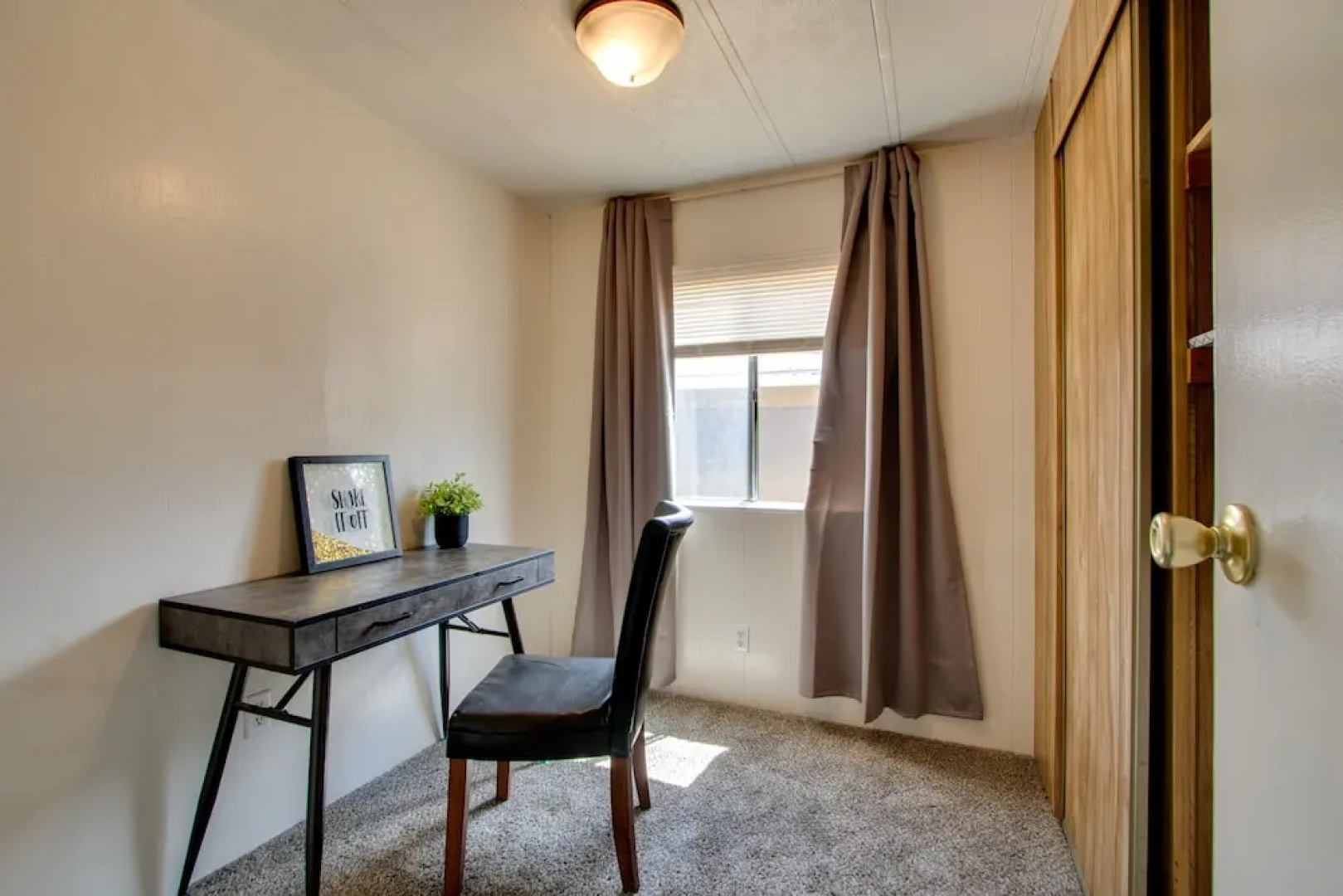 Rosamond Vacation Rental w/ Grill, Near Vineyards!