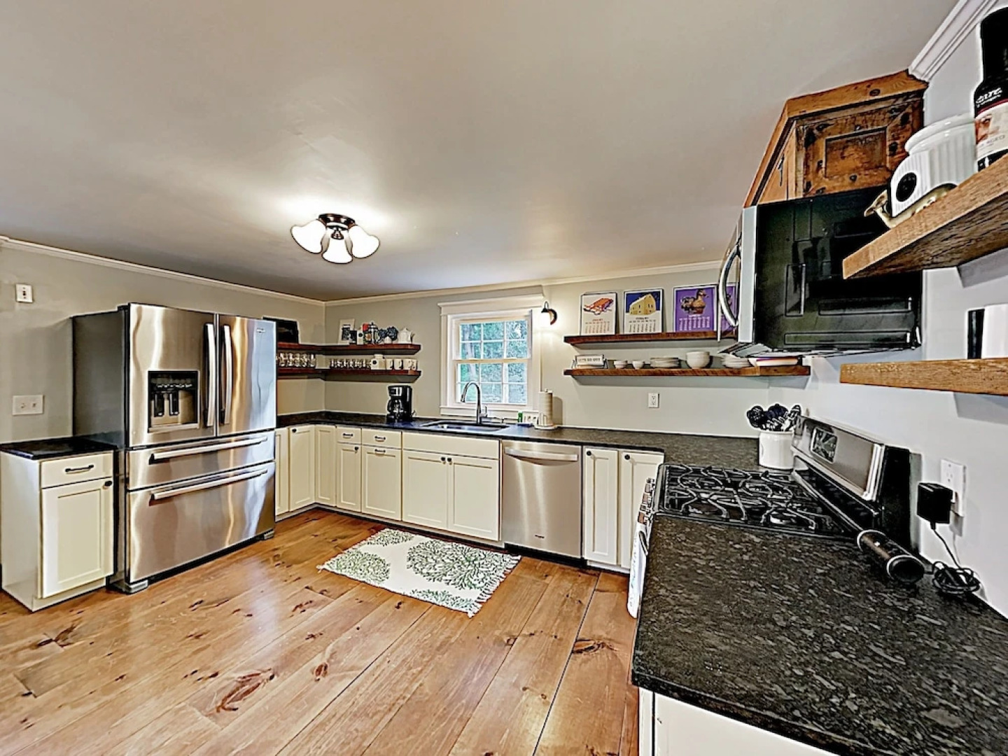 Chic Coastal W/ Large Backyard, Near Beach 3 Bedroom Home