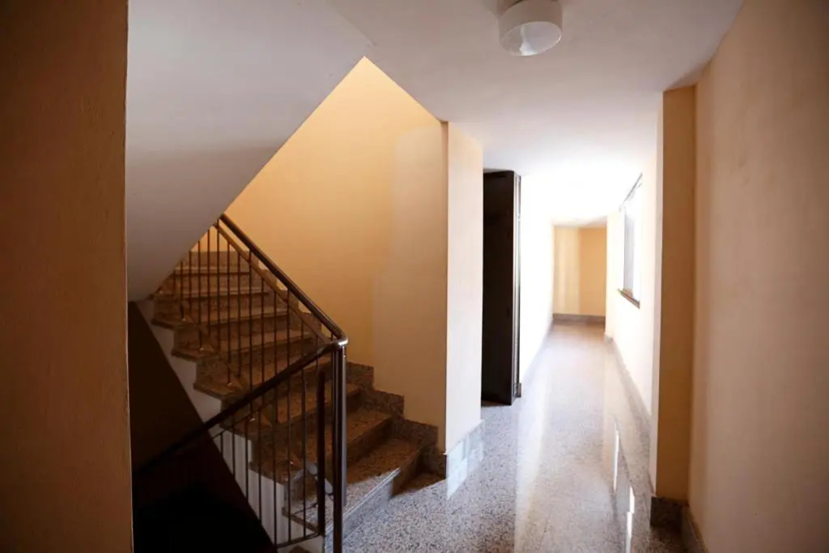 Apartamento Frente Al Puerto de Candelaria a 20 Metros de la Playa.