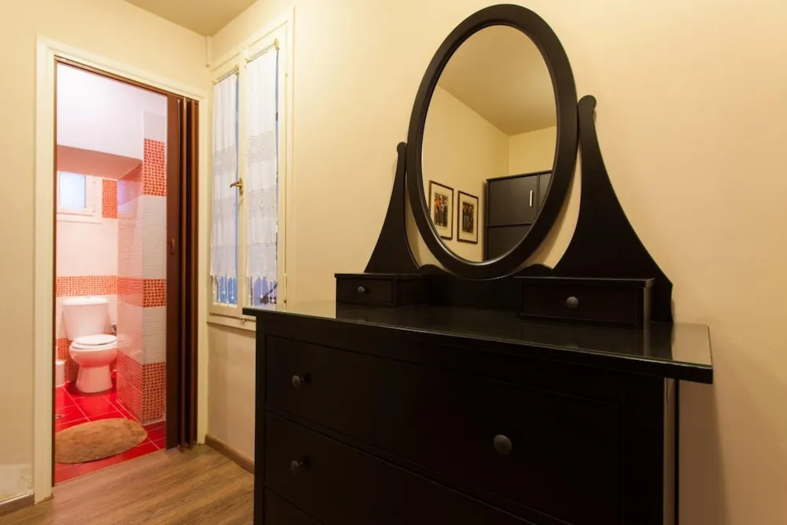 Agatharchou 2 in Athens