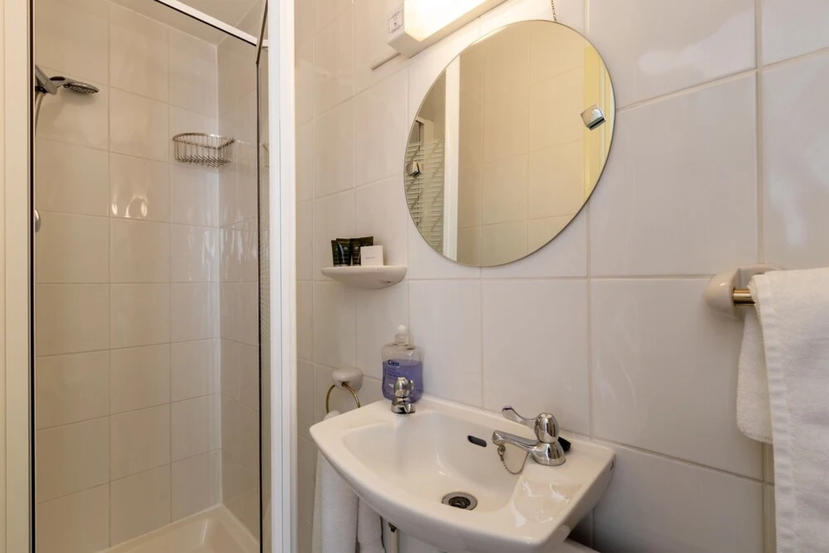 Hubert House Guesthouse