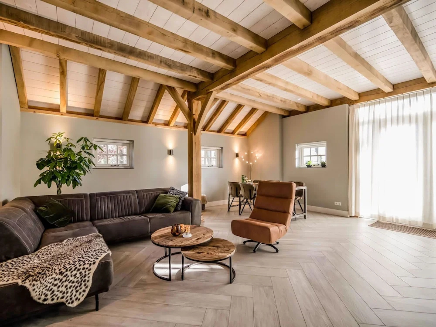 Pleasant Holiday Home in the Brabant Village of Zeeland wit Garden