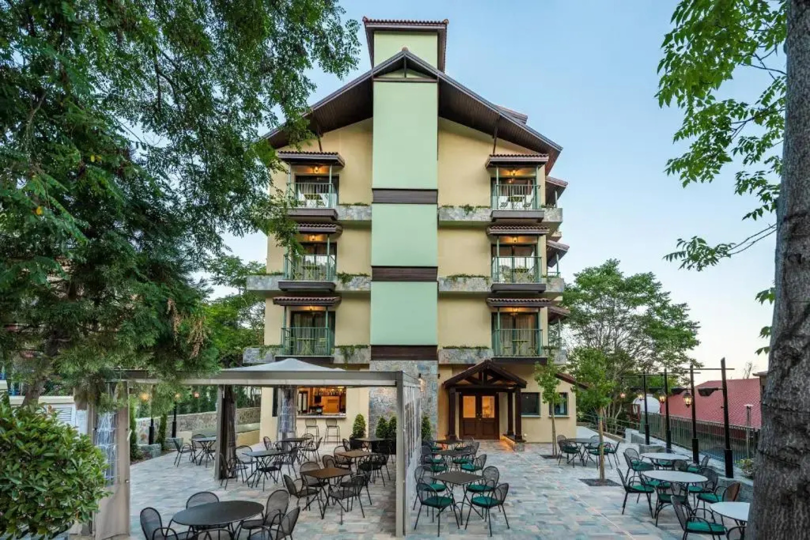 Petit Palais Platres Hotel