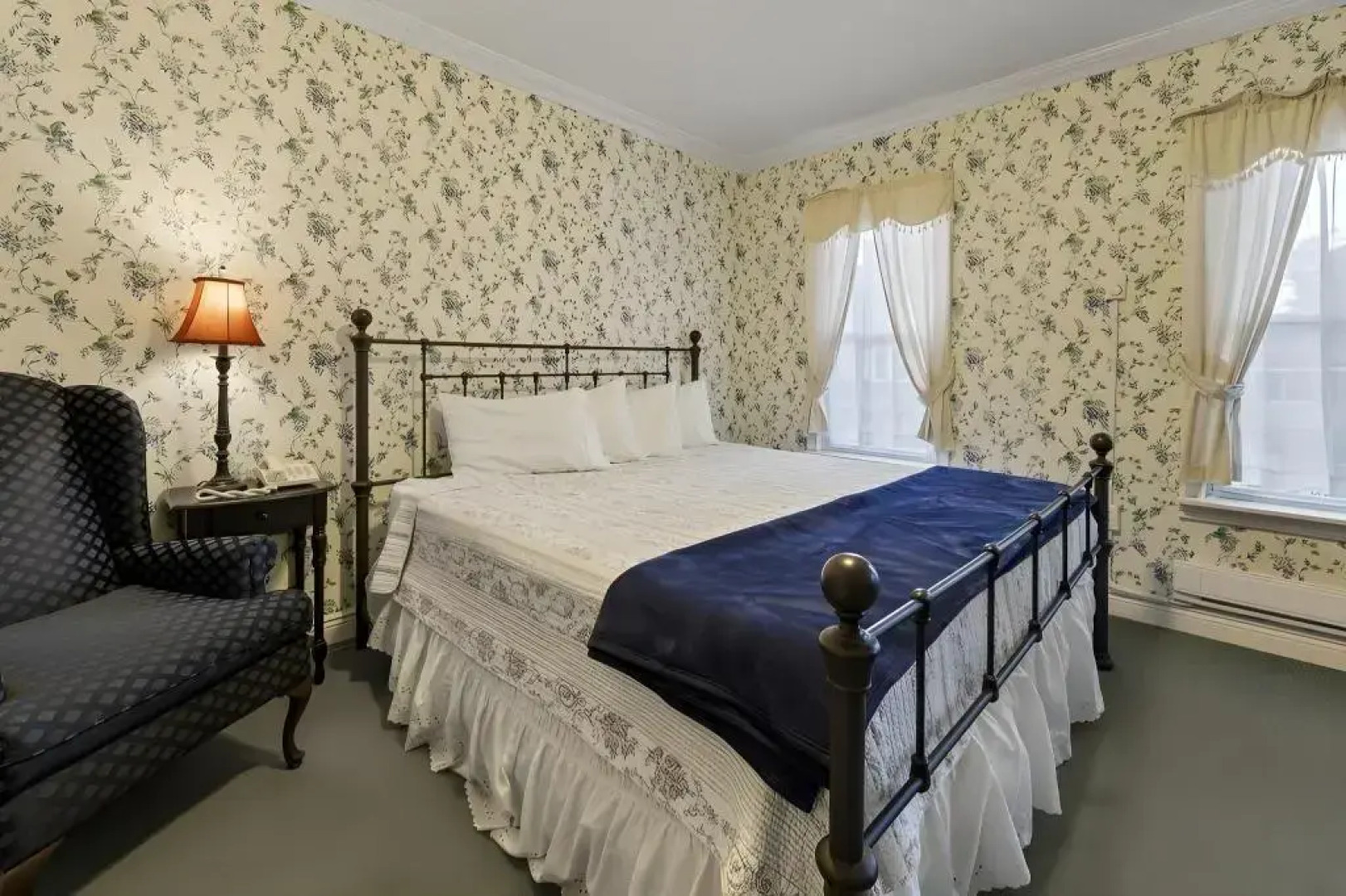 The Pines Inn Lake Placid