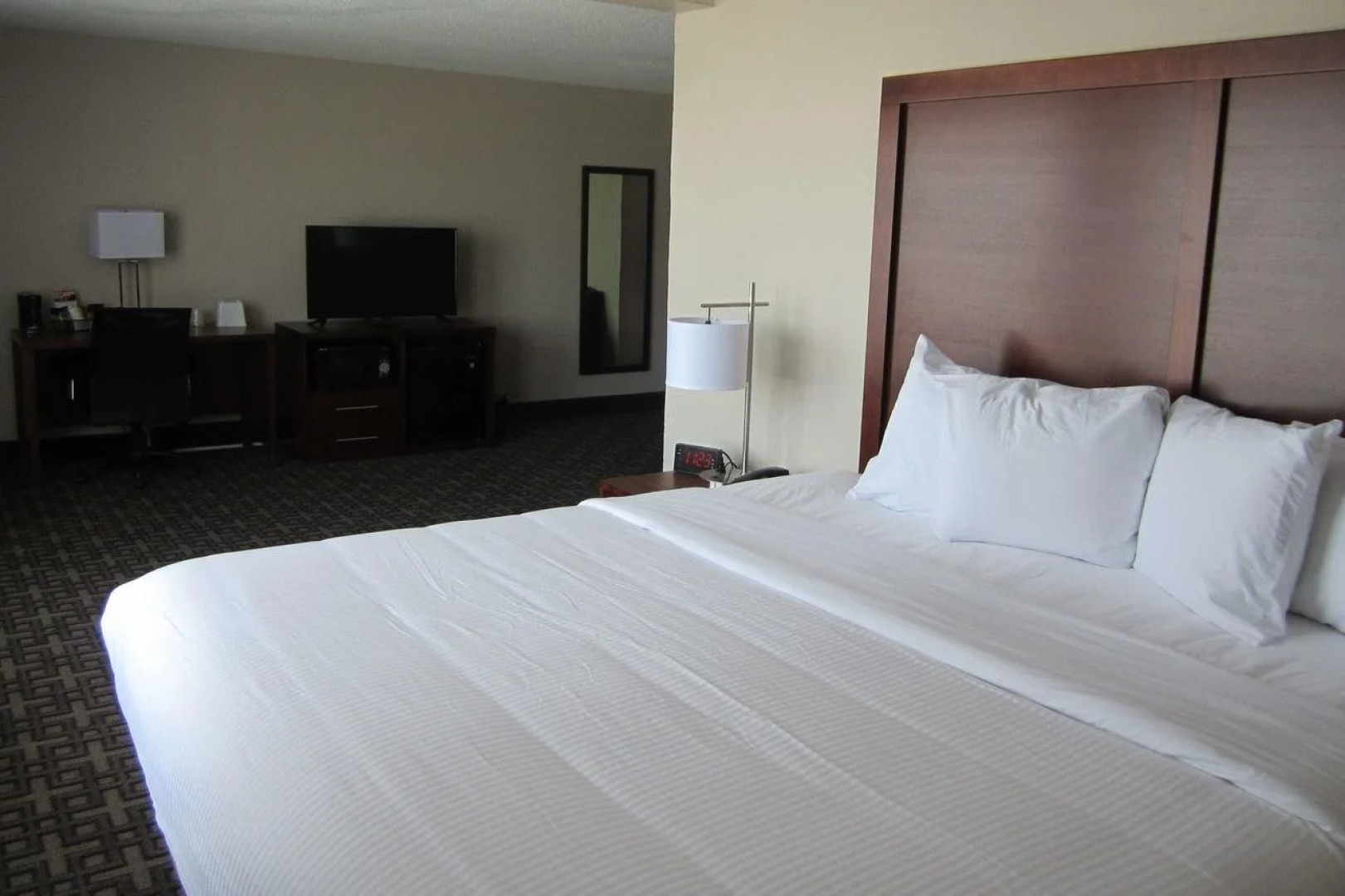 Baymont Inn & Suites Grand Rapids Near Downtown