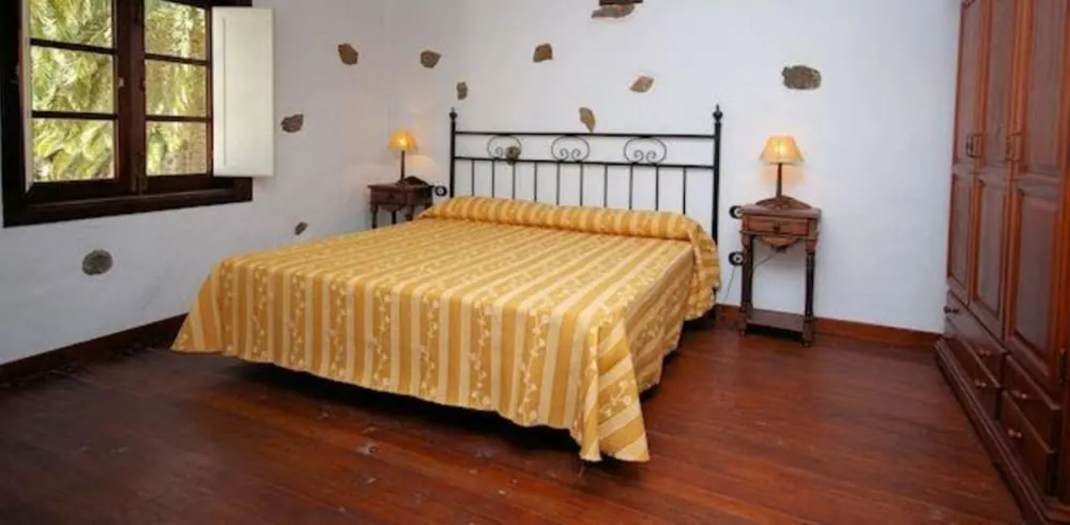 Villa - 3 Bedrooms with Pool - 103088
