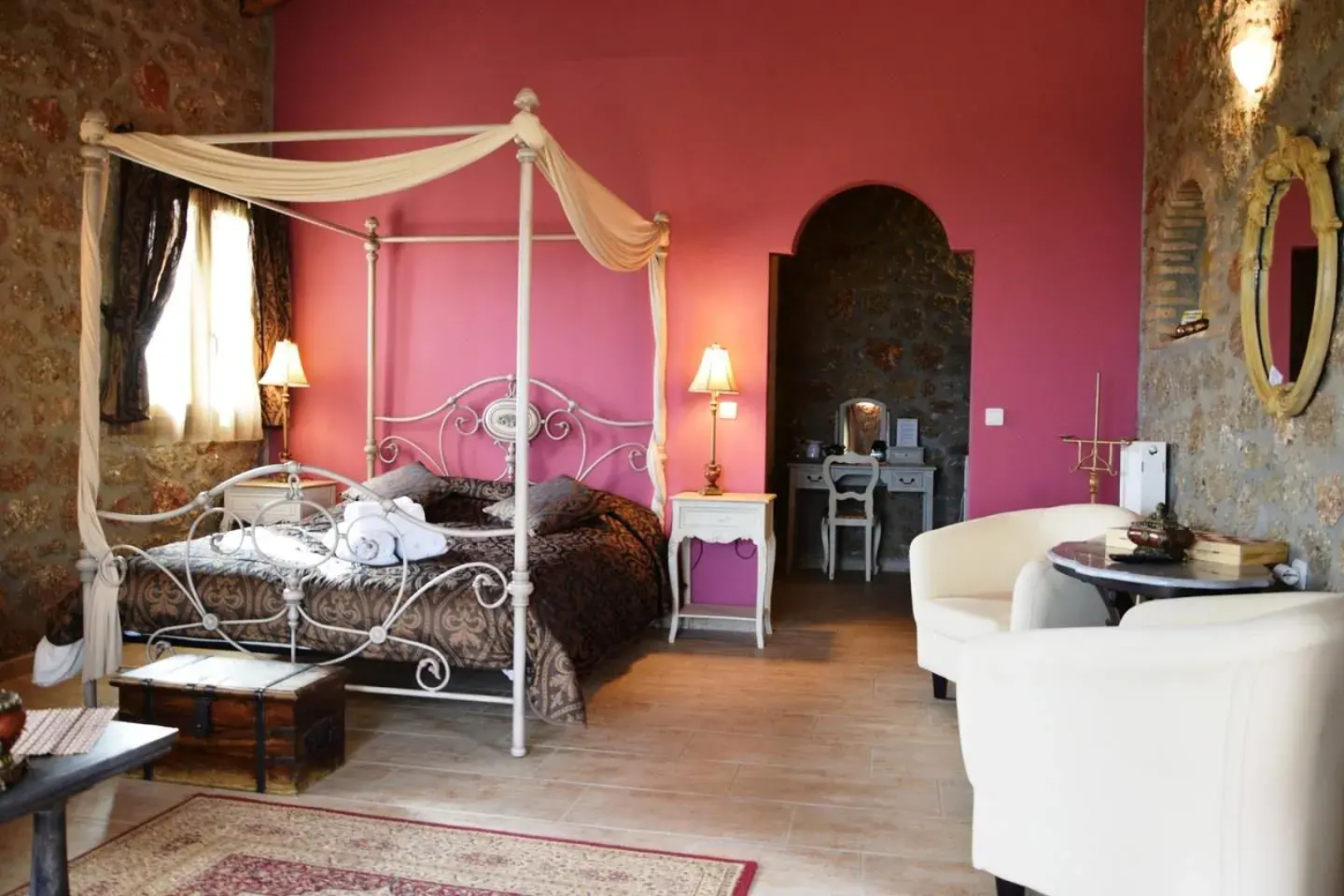 Trikalon Muses Art Suites
