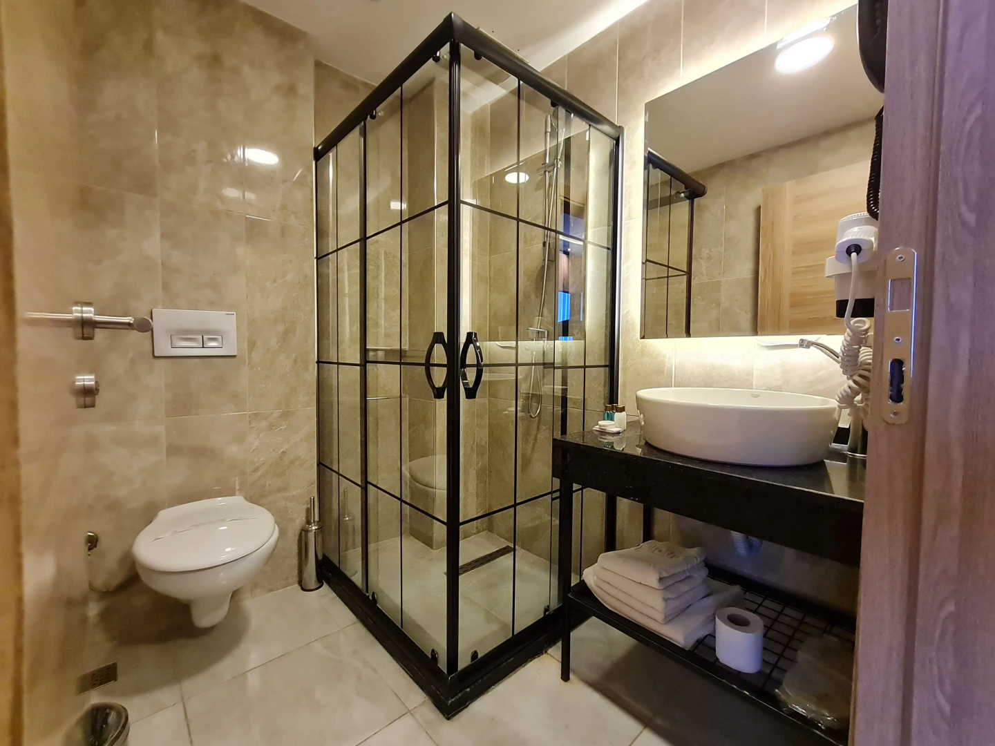 Air Boss Istanbul Airport and Fair Hotel