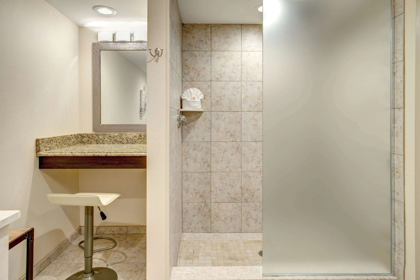 Days Hotel by Wyndham Toms River Jersey Shore