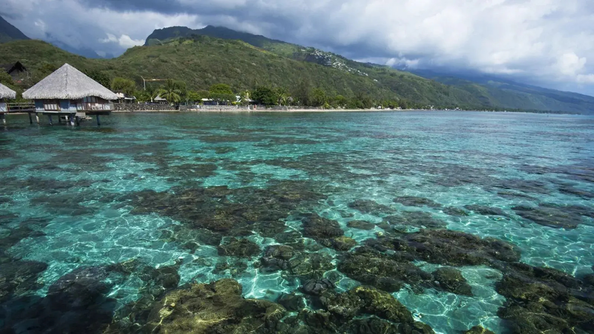 Tahiti Ia Ora Beach Resort