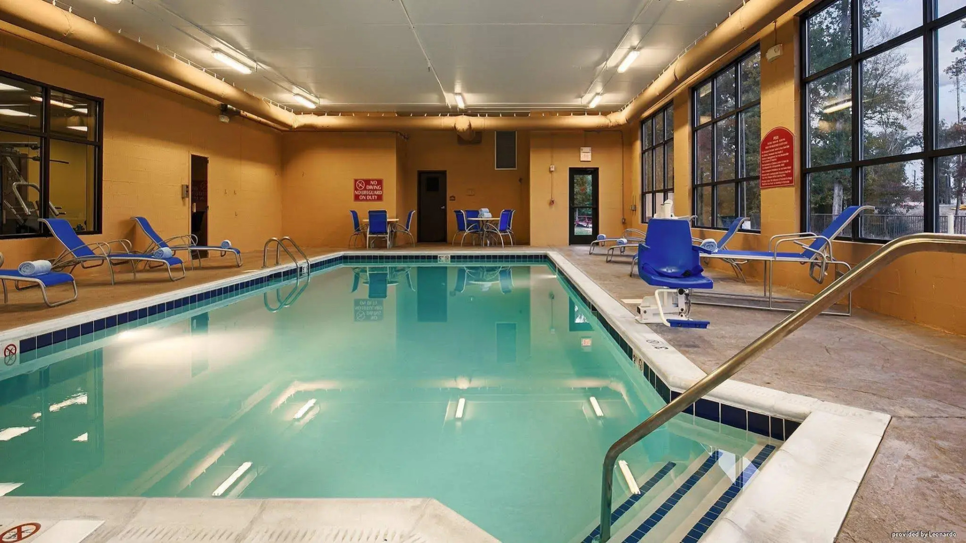 Hampton Inn White House