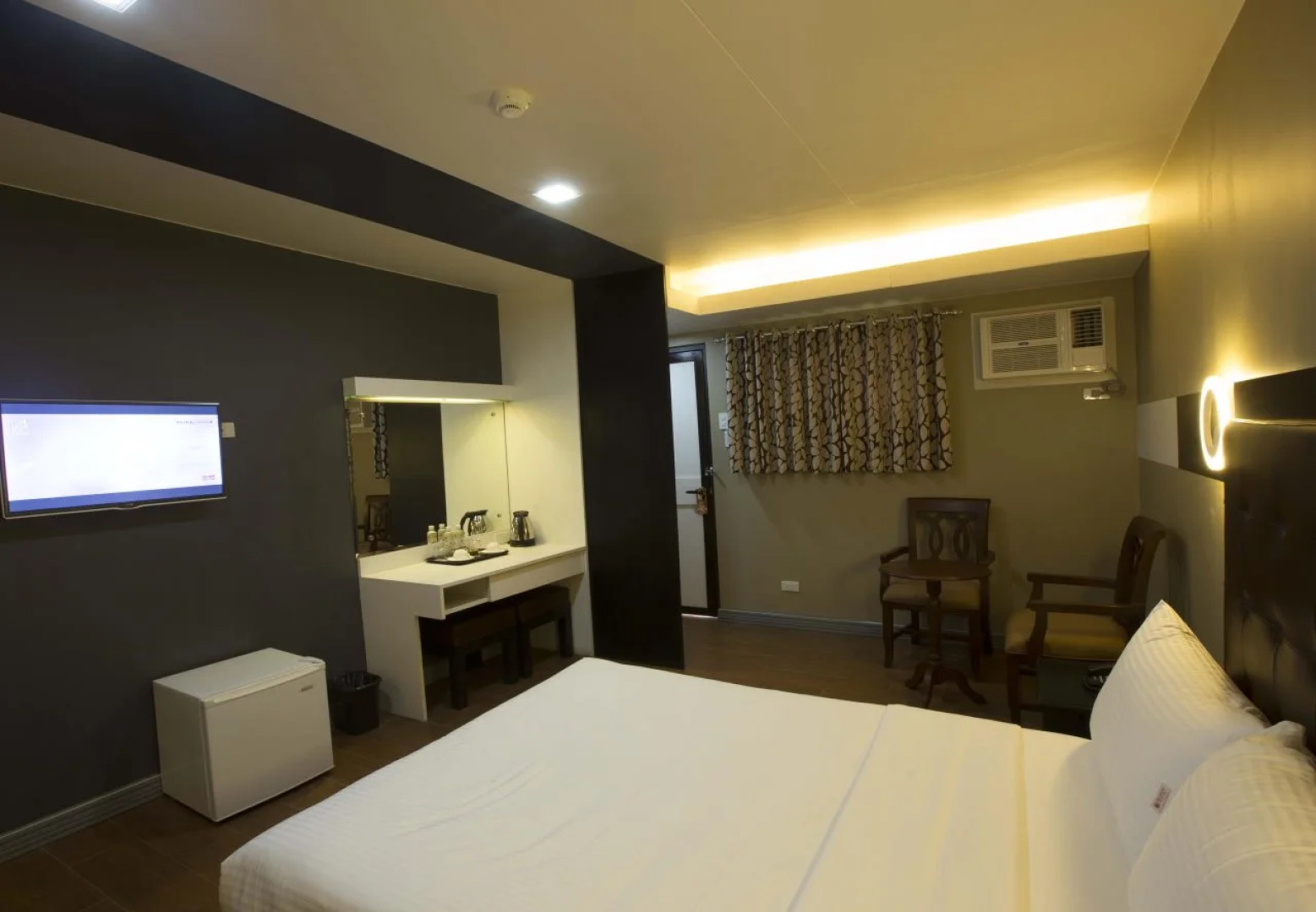 Lucky 9 Budget Hotel