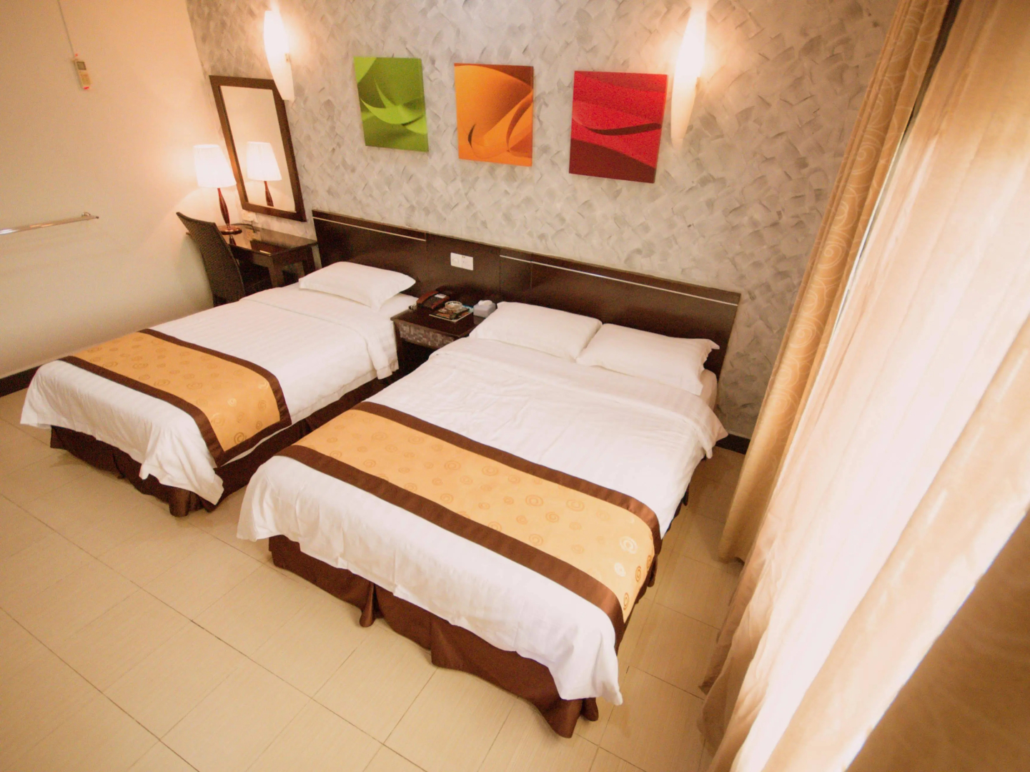 Home 2 Hotel