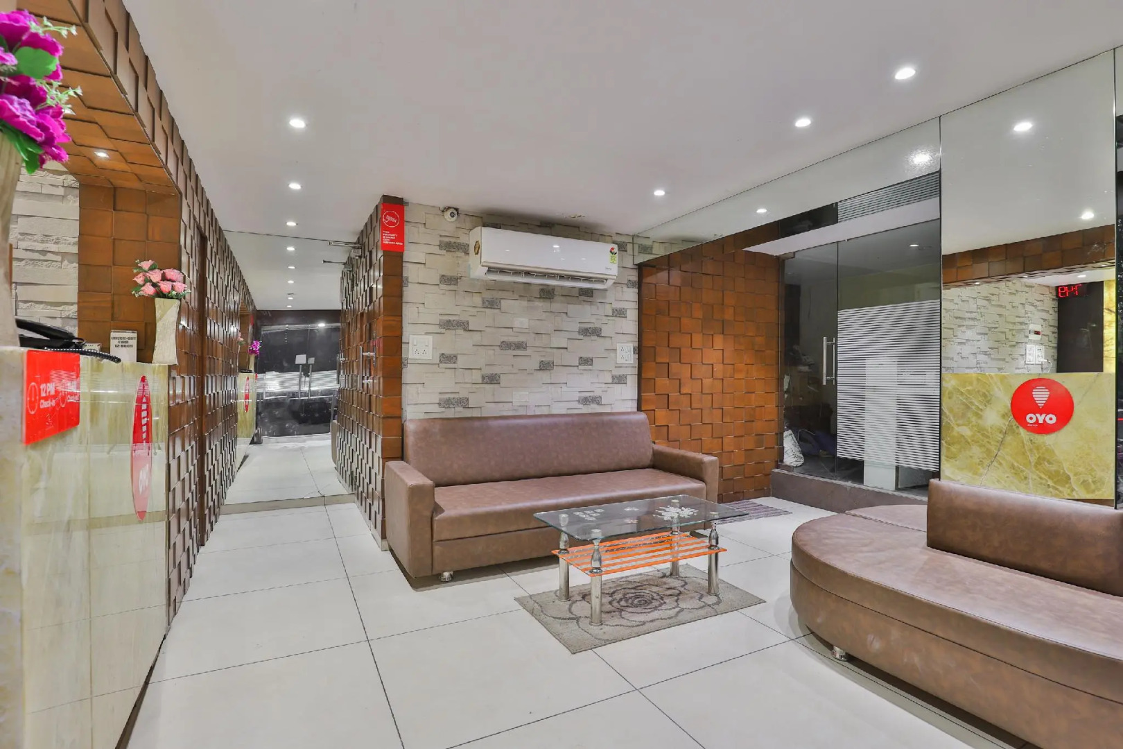 OYO 1389 Hotel Relax Inn