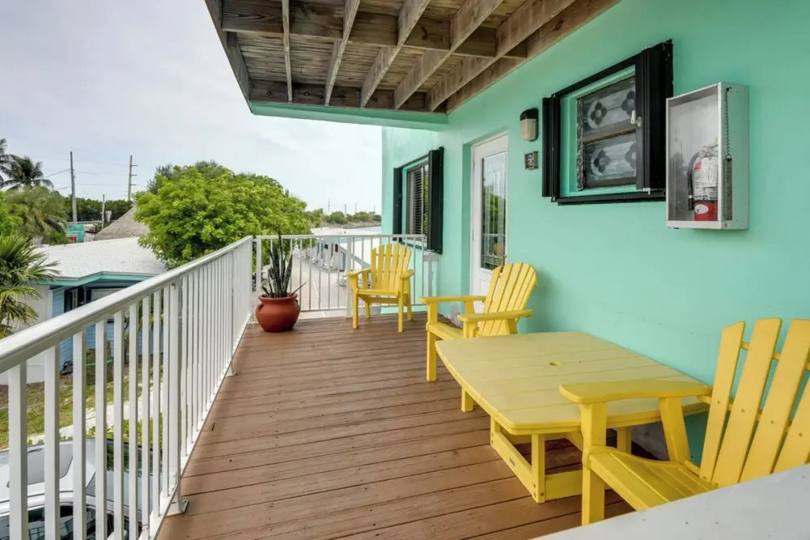 Walk to Beach: Florida Keys Gem w/ Ocean Views