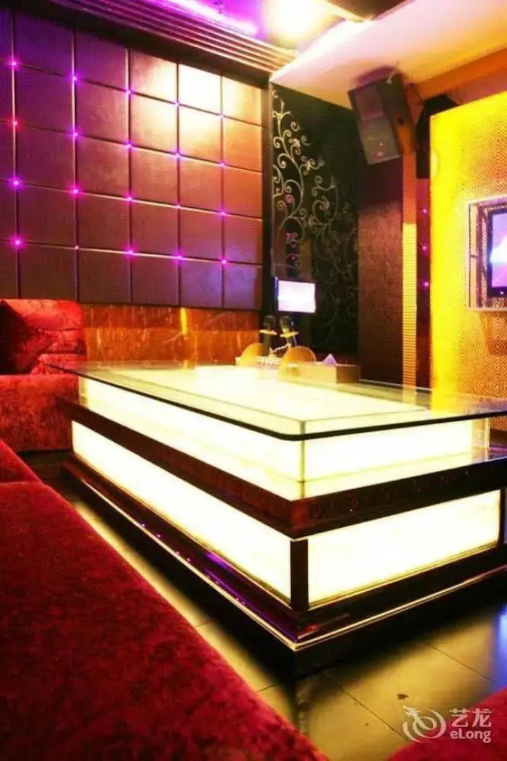 Jiuzhaigou Wanjiahao Hotel