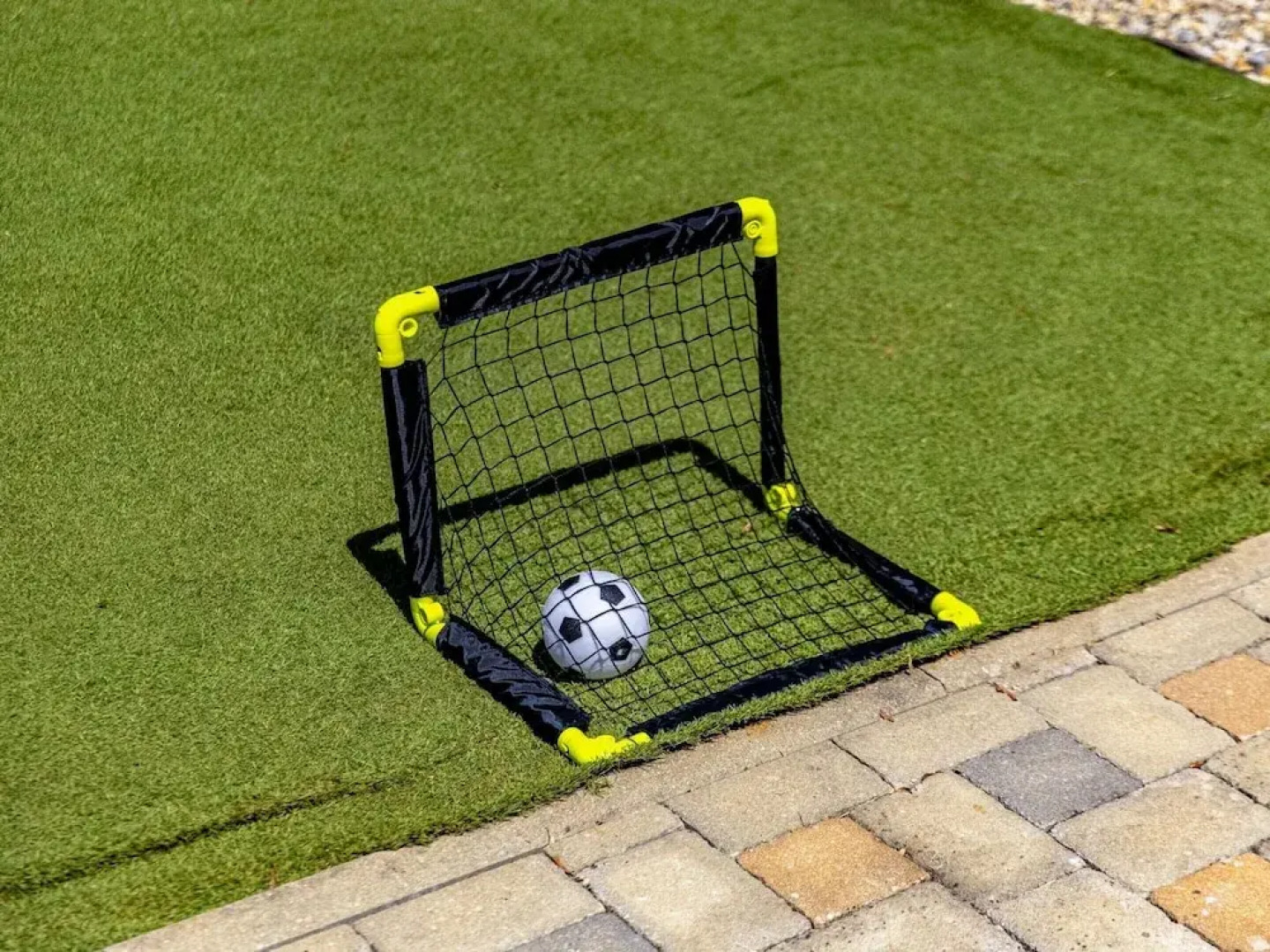 Modern Countryside Villa Near the Sea, Private Swimming Pool, Lovely Guesthouse