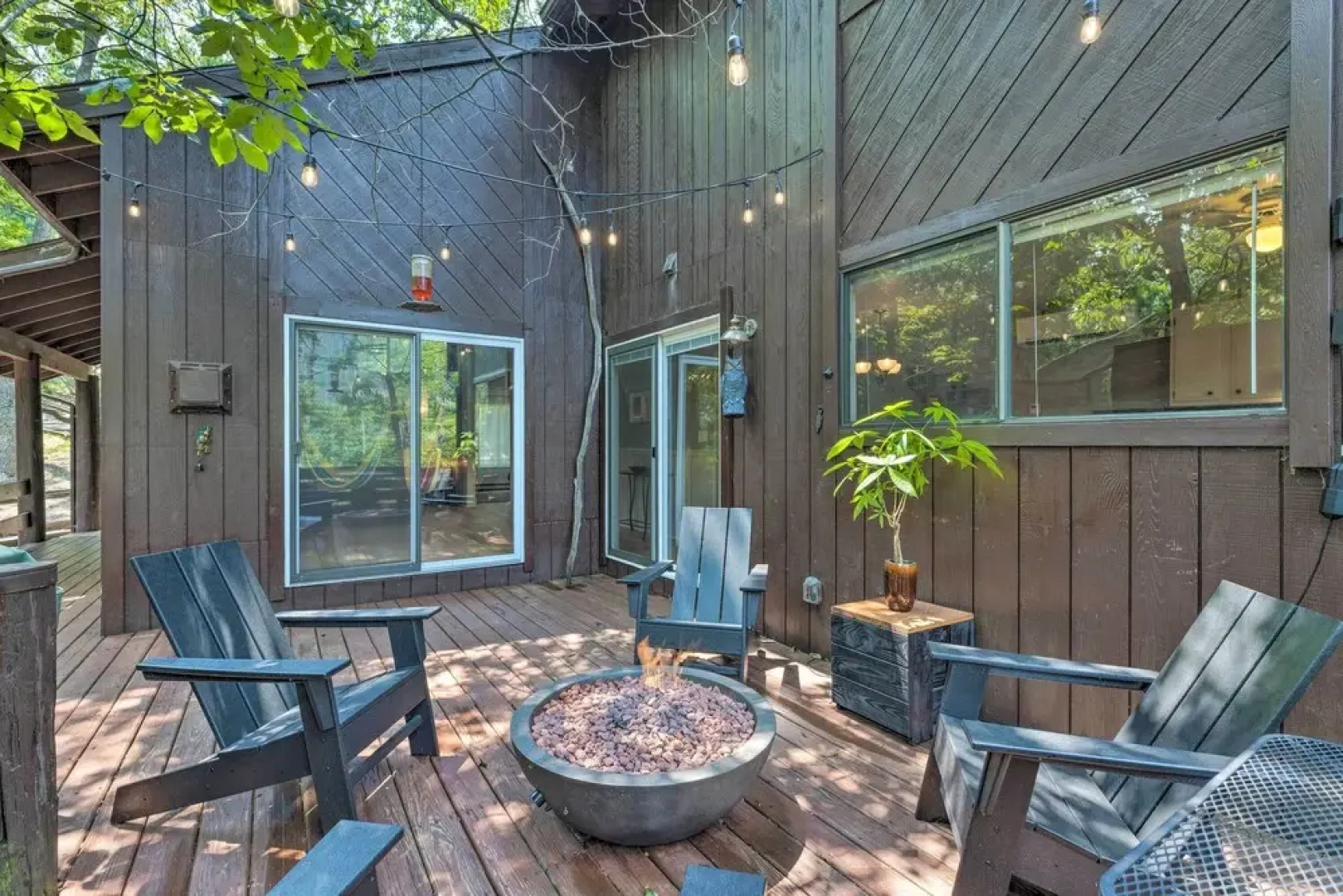 Top Shelf Home w/ Deck: 1 Mi to Ski Slopes!