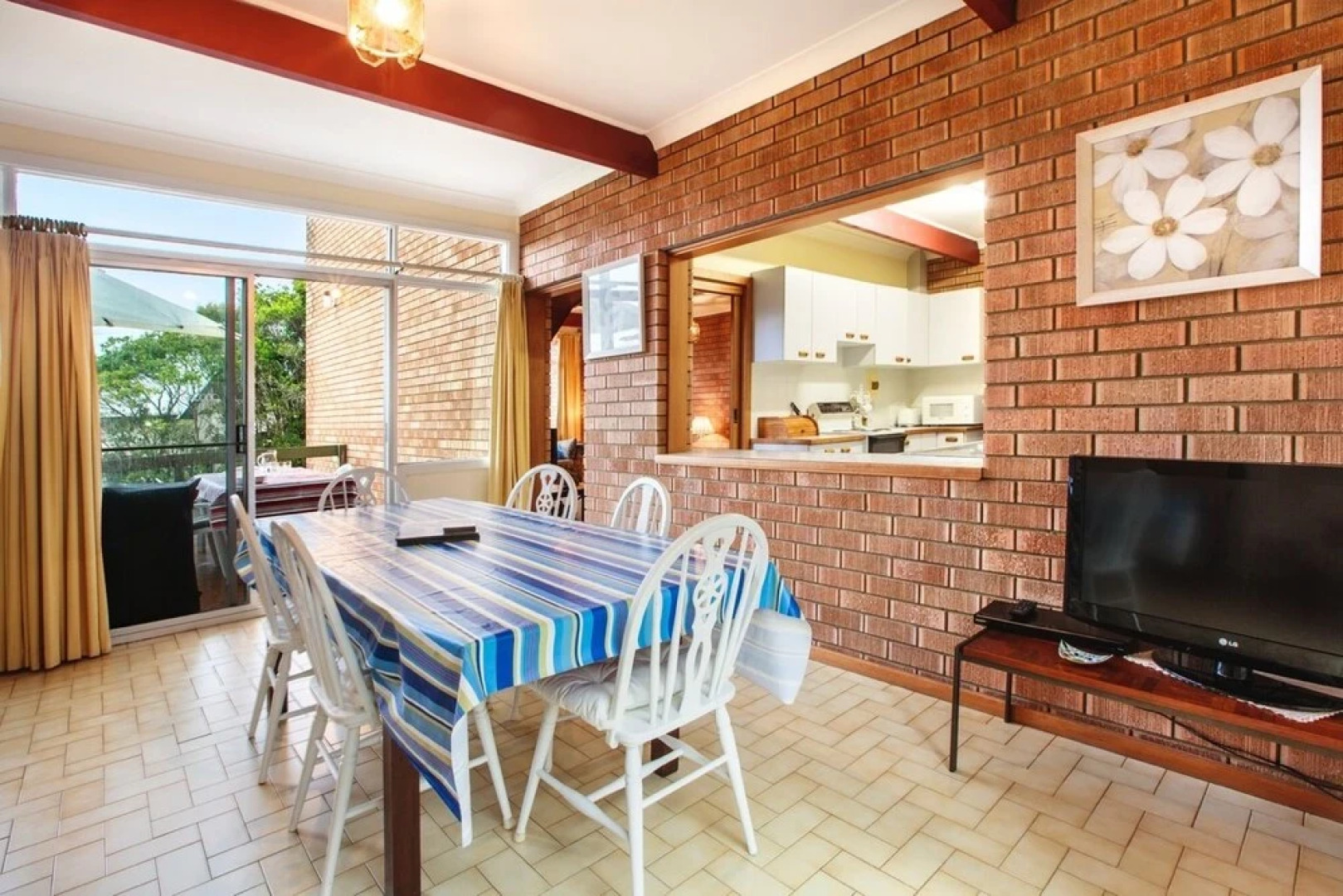 Mollymook Beach Units