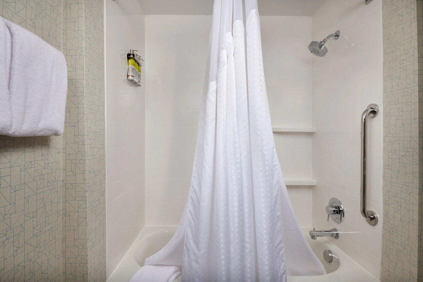 Holiday Inn Express Amherst - Lockport by IHG