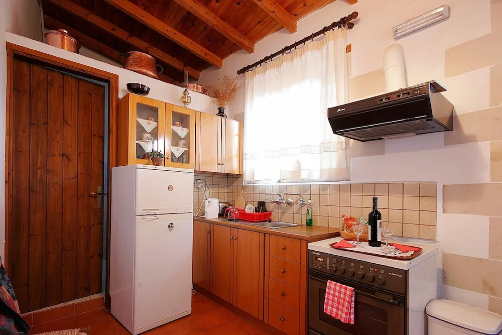 Fenareti Village House