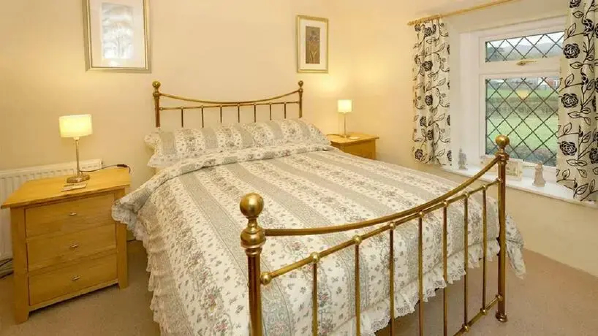 Ty Doli Cottage, Rural Location Just Outside Conwy Town