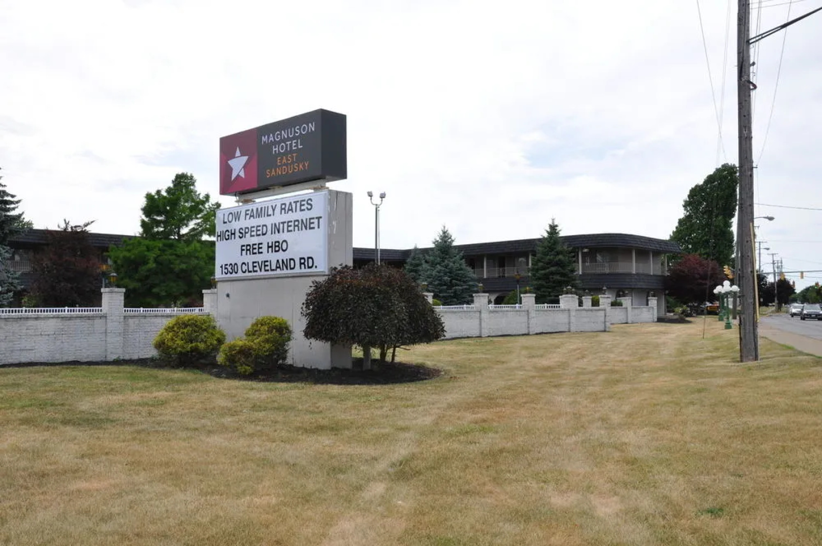 Mangnuson Hotel East Sandusky