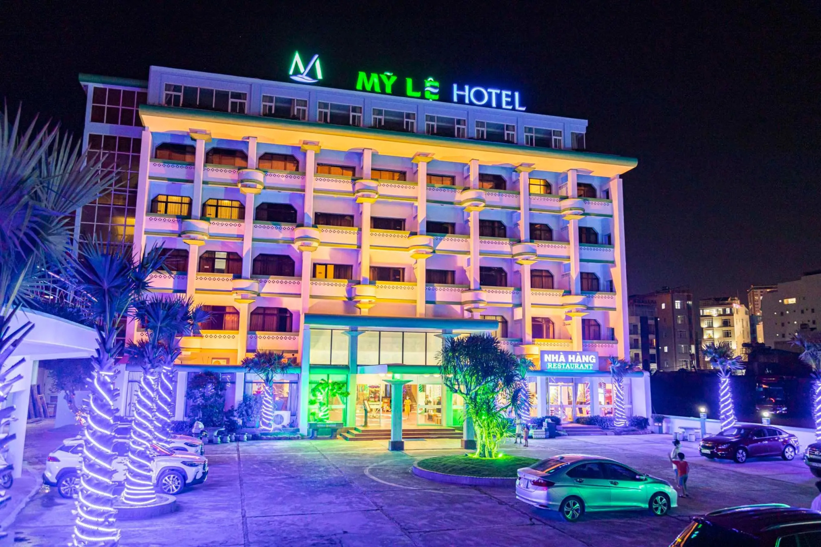 My Le Hotel