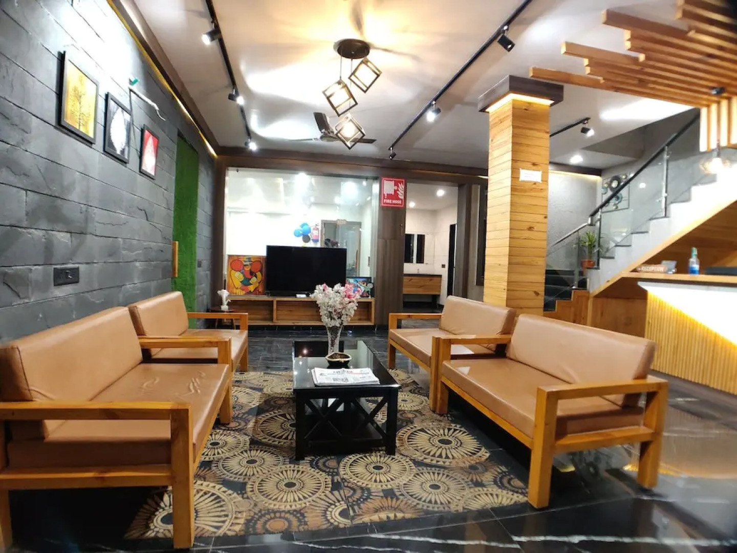 Hotel Atul Residency