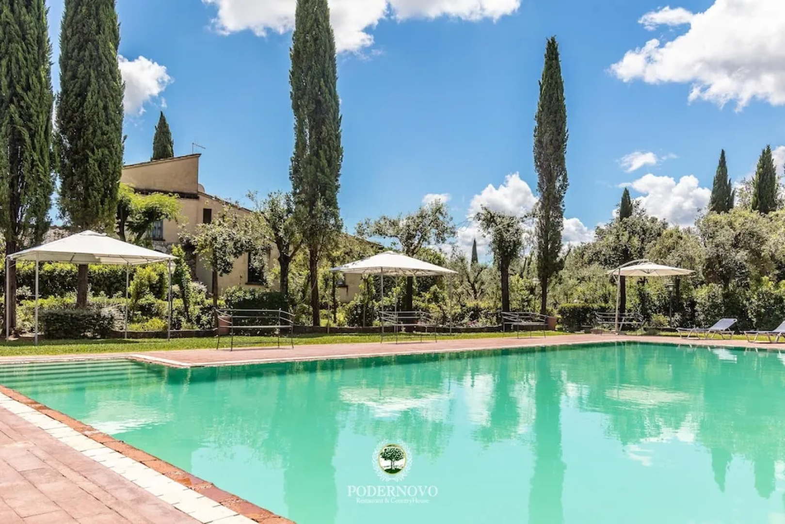Podernovo di Castello delle Regine