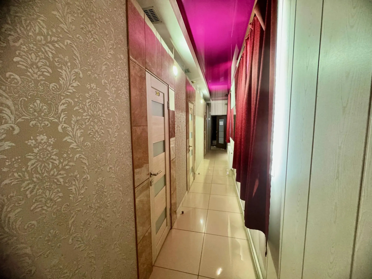 Хостел Тизори