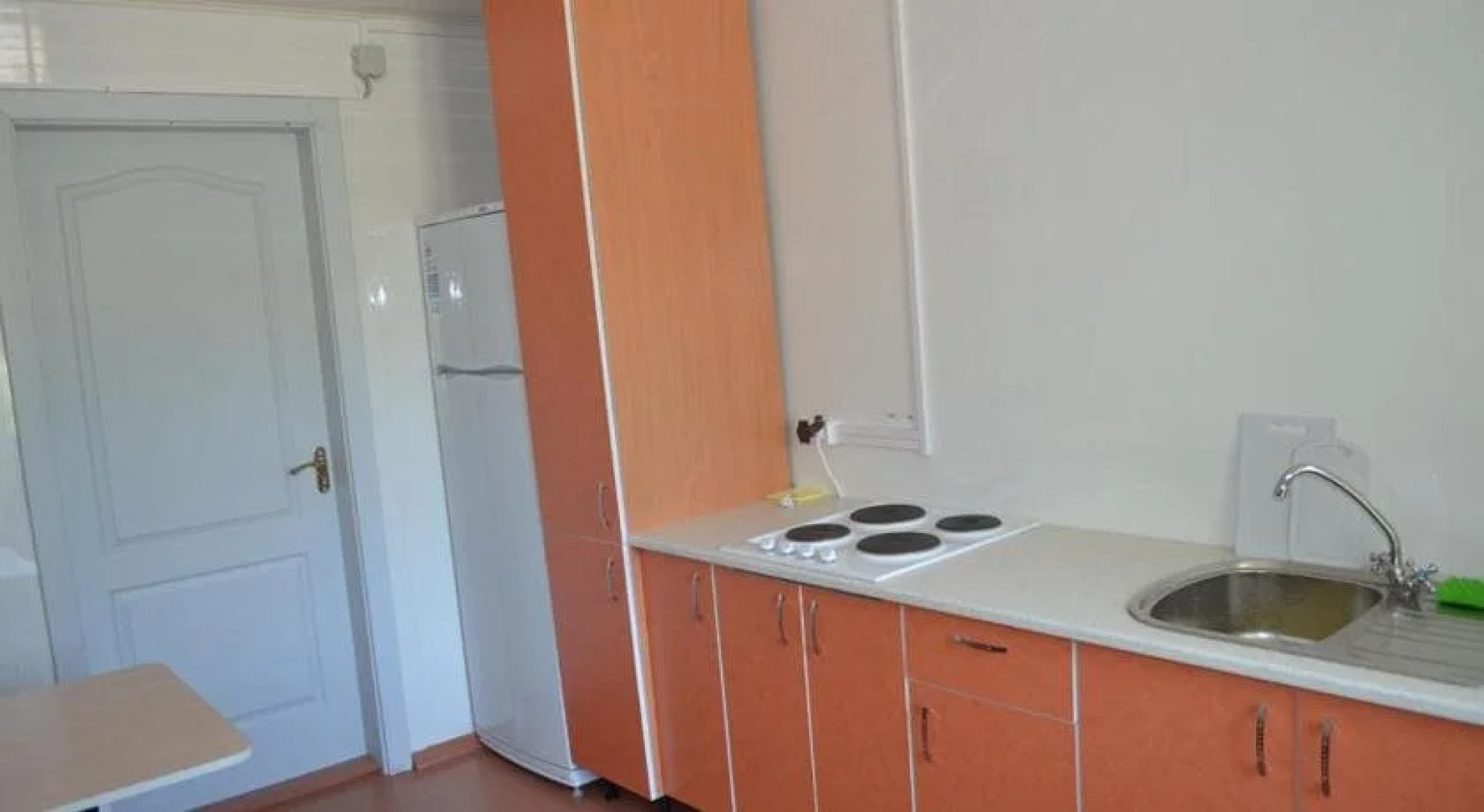 4 сезона Славутич Хостел