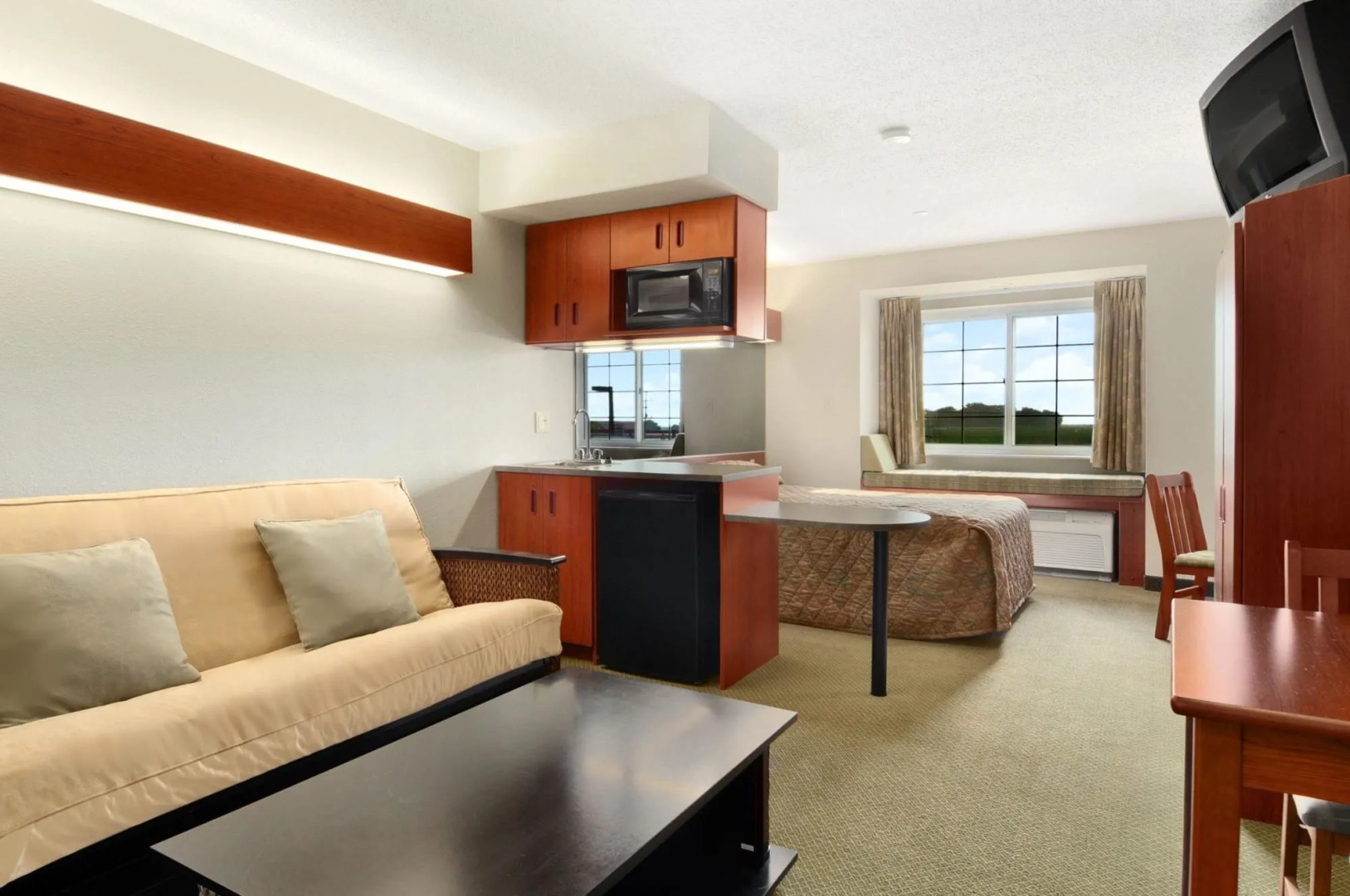 Microtel Inn & Suites by Wyndham Tunica Resorts